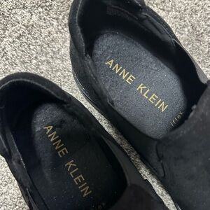 Anne Klein Women’s Black Suede Slip-On Loafers